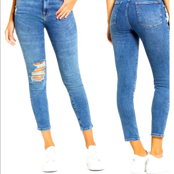 Good American Good Legs Skinny Jean - Picture 2 of 9